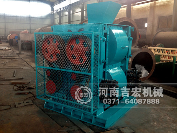 小型制砂機70-100目哪種設(shè)備比較好,多少錢一臺？