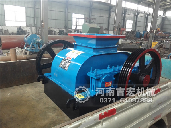 雙齒輥破碎機(jī)